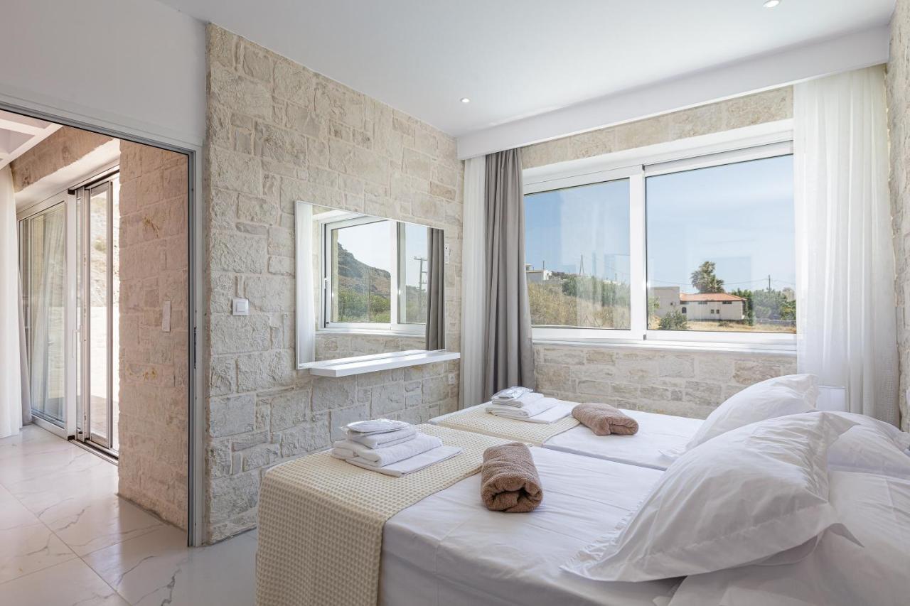 Mythos Villas Damnoni Exterior photo
