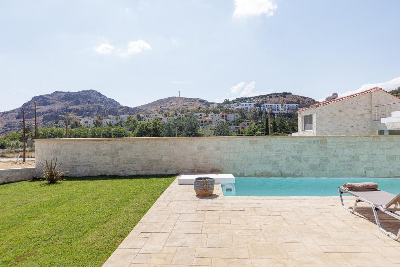 Mythos Villas Damnoni Exterior photo