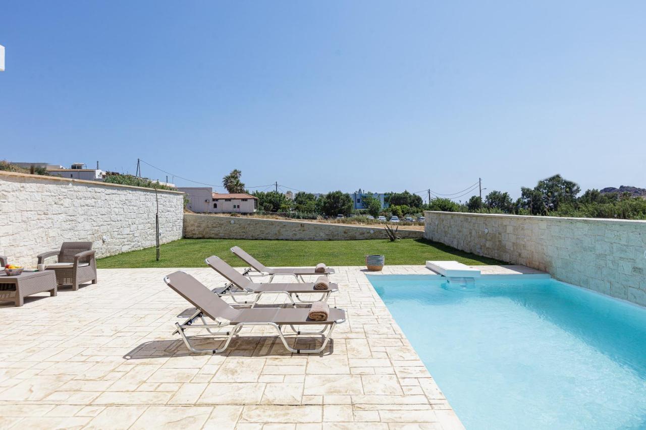 Mythos Villas Damnoni Exterior photo