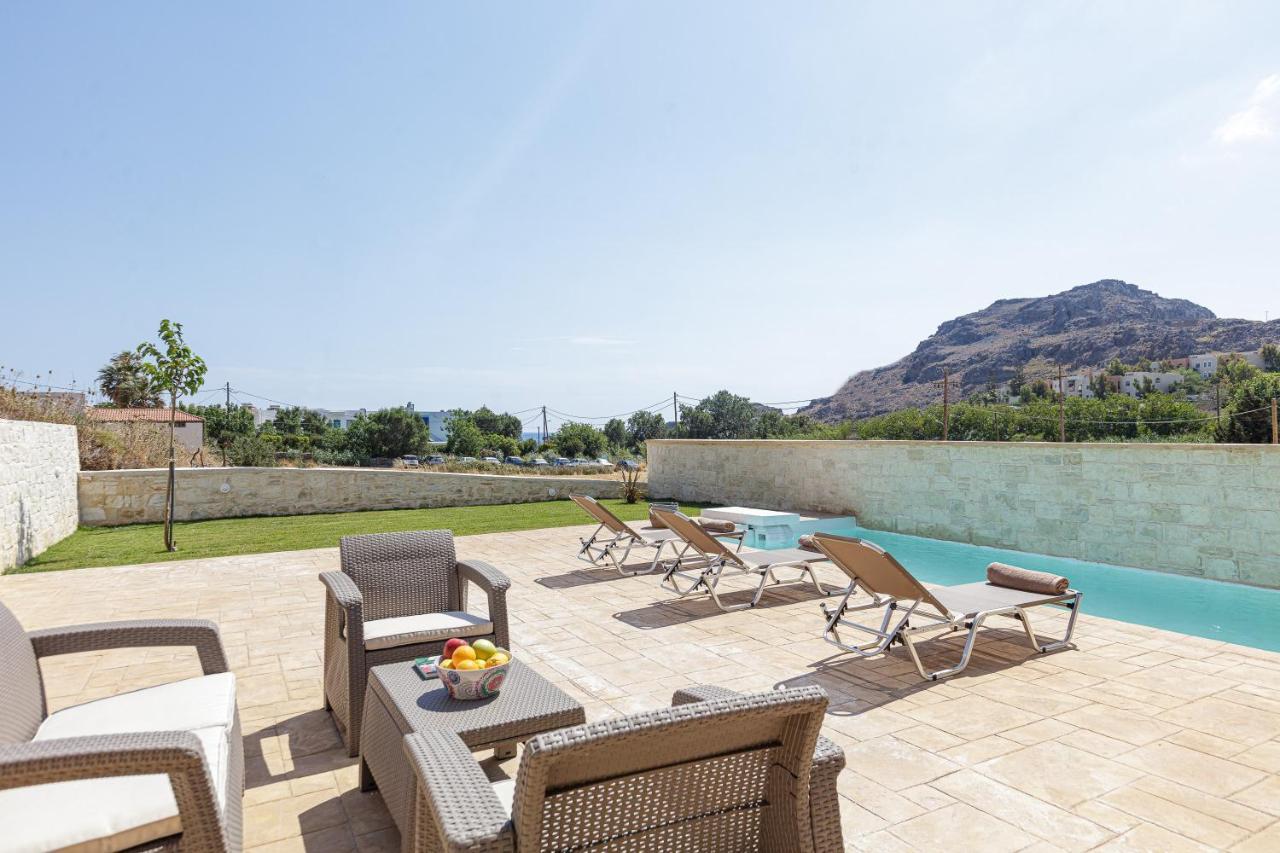 Mythos Villas Damnoni Exterior photo