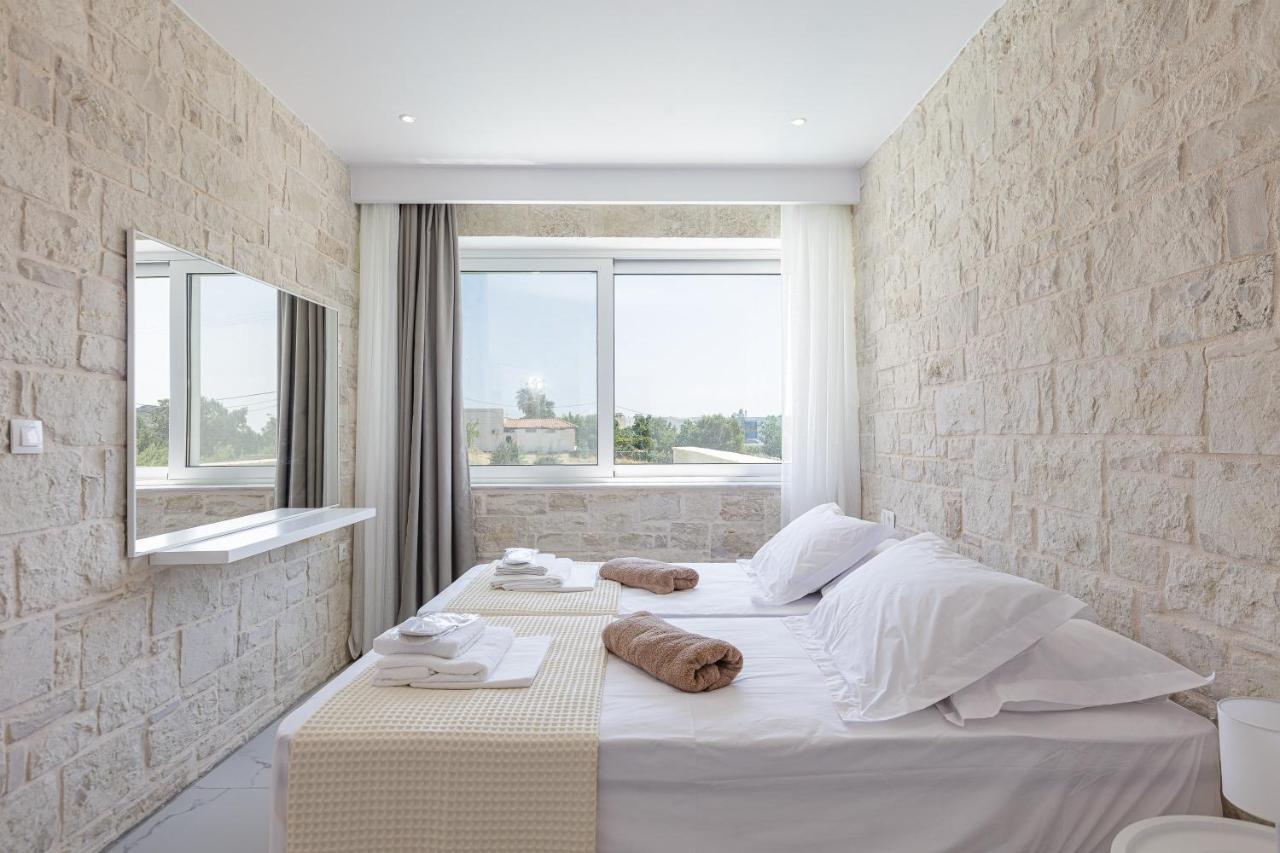 Mythos Villas Damnoni Exterior photo