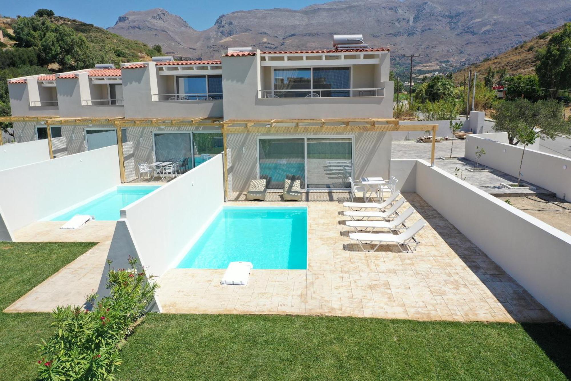 Mythos Villas Damnoni Exterior photo