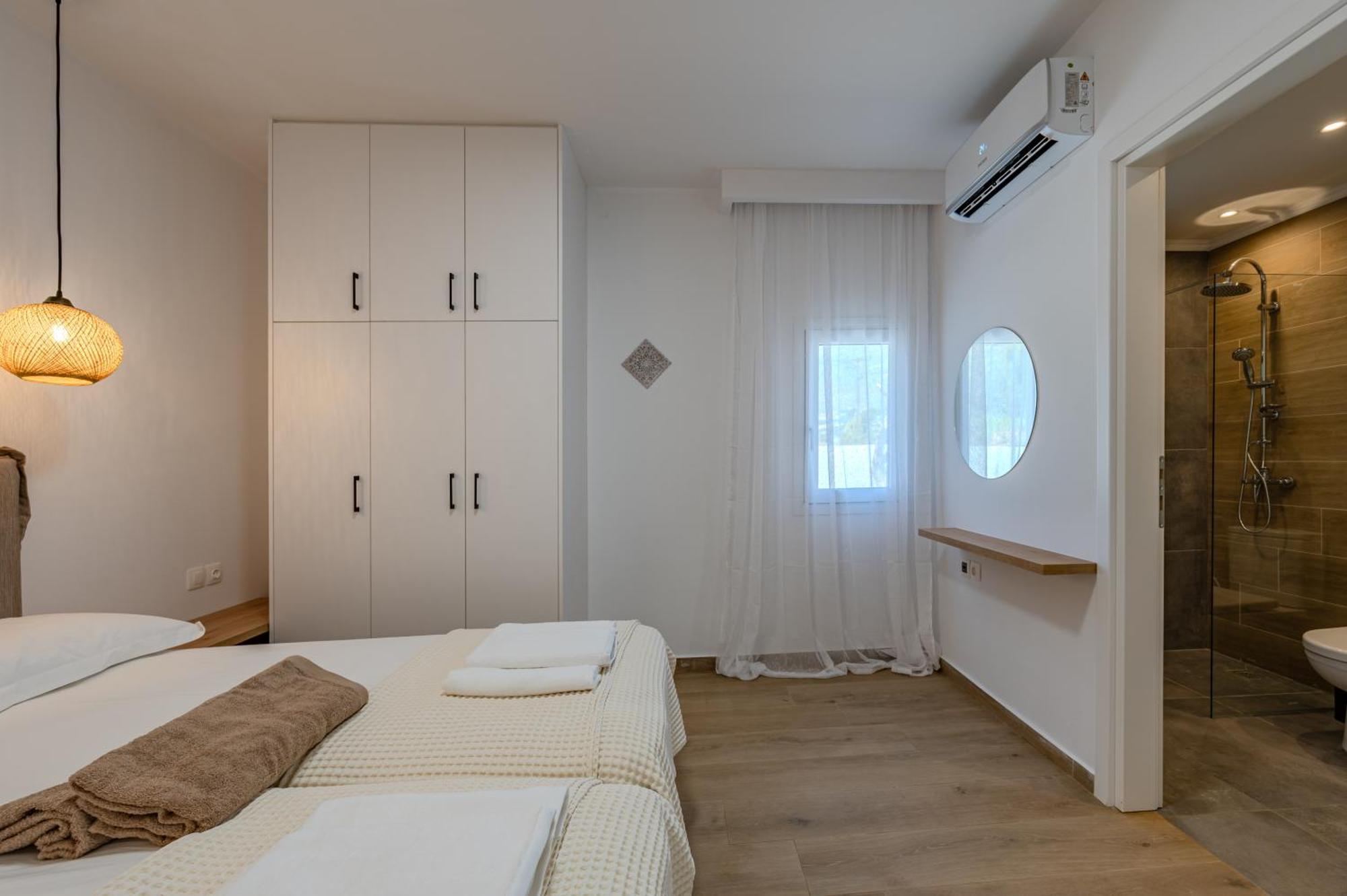 Mythos Villas Damnoni Exterior photo