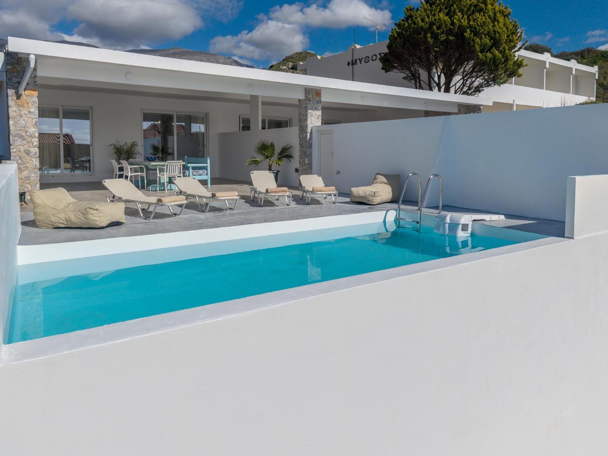 Mythos Villas Damnoni Exterior photo
