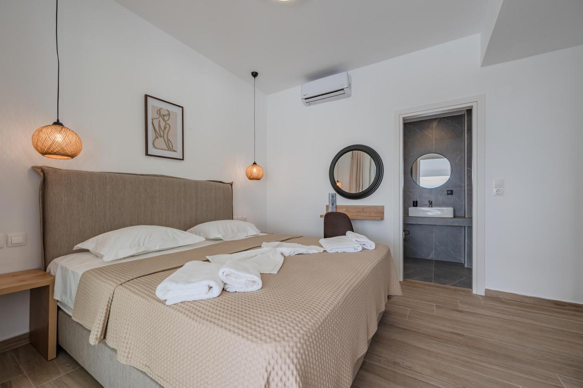 Mythos Villas Damnoni Exterior photo